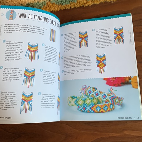 Friendship Bracelet Boho Chic Design Craft Book - Picture 4 of 5